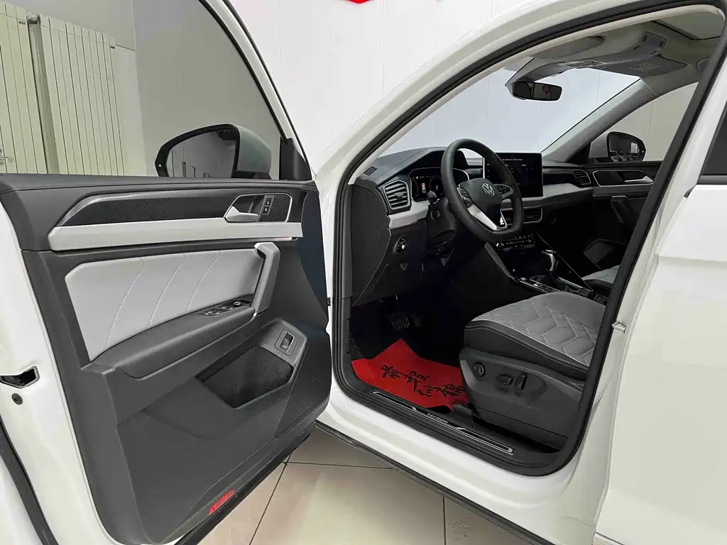Tayron 280 TSI 2 WD Luxury Plus Advanced