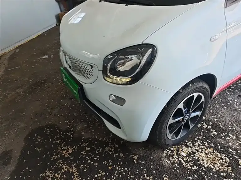 smart forfour 1.0 L 52 kW Passion