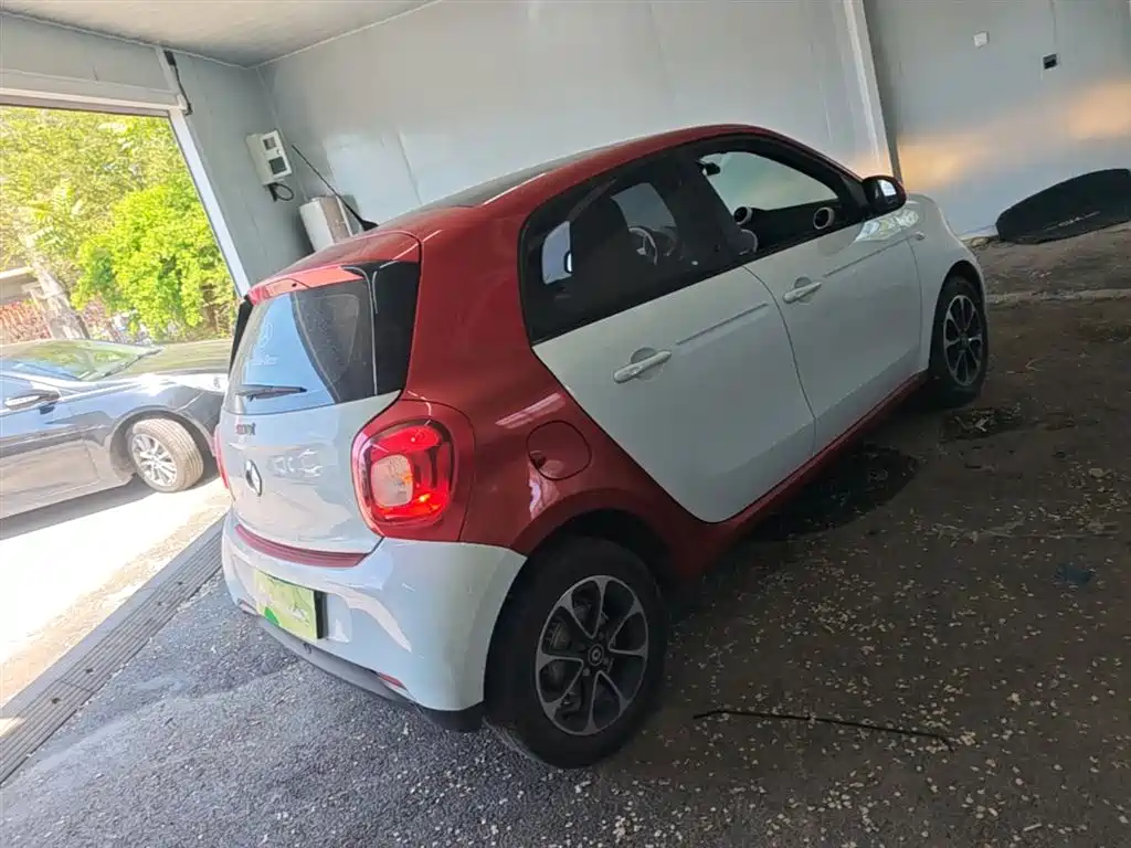 smart forfour 1.0 L 52 kW Passion