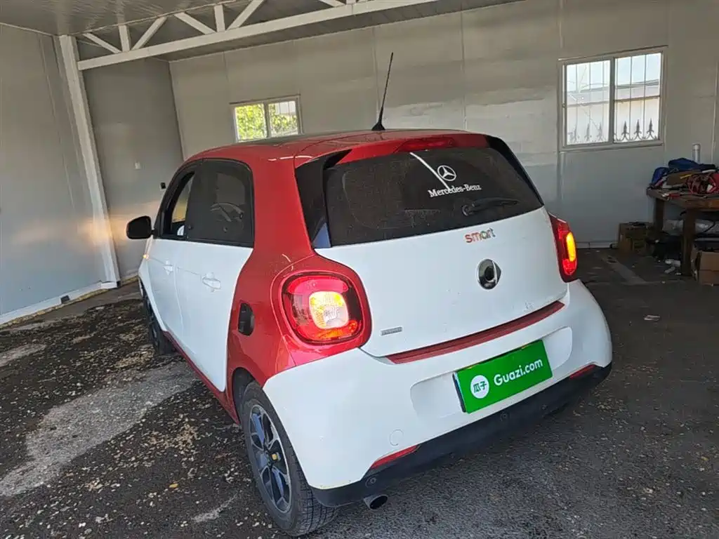 smart forfour 1.0 L 52 kW Passion