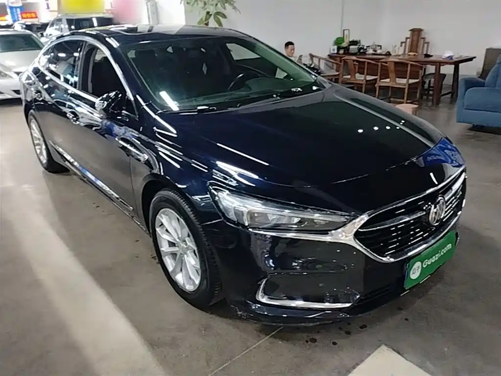 LaCrosse 552 T Luxury