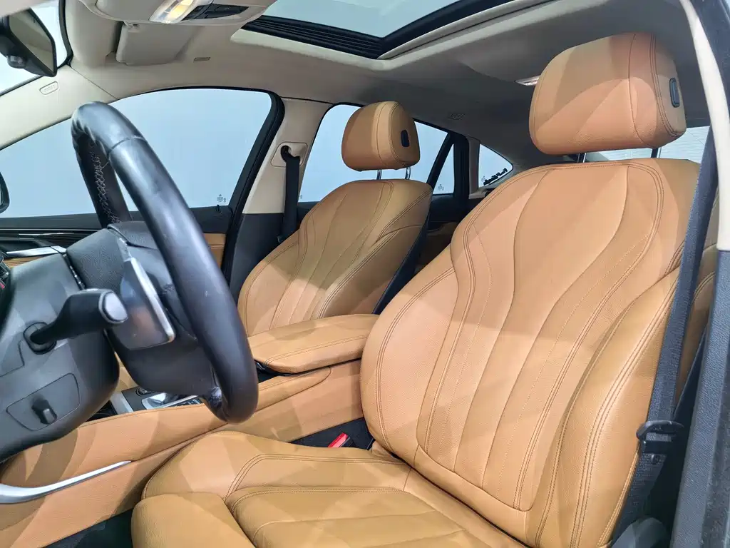 BMW X6 xDrive35 i Luxury