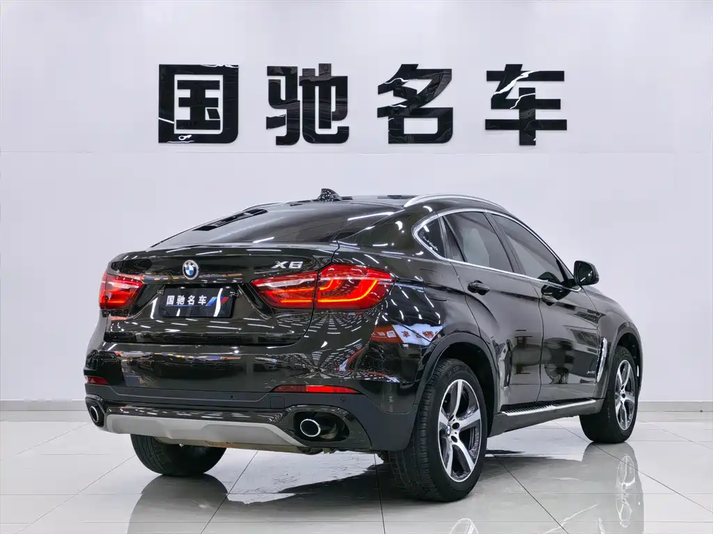 BMW X6 xDrive35 i Luxury