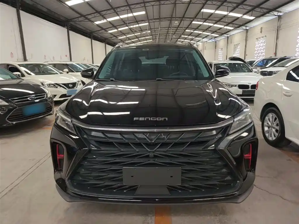 Fengguang 580 1.5 T Auto Luxury