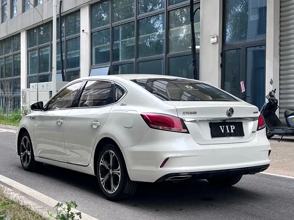MG6 20 T Auto Sport