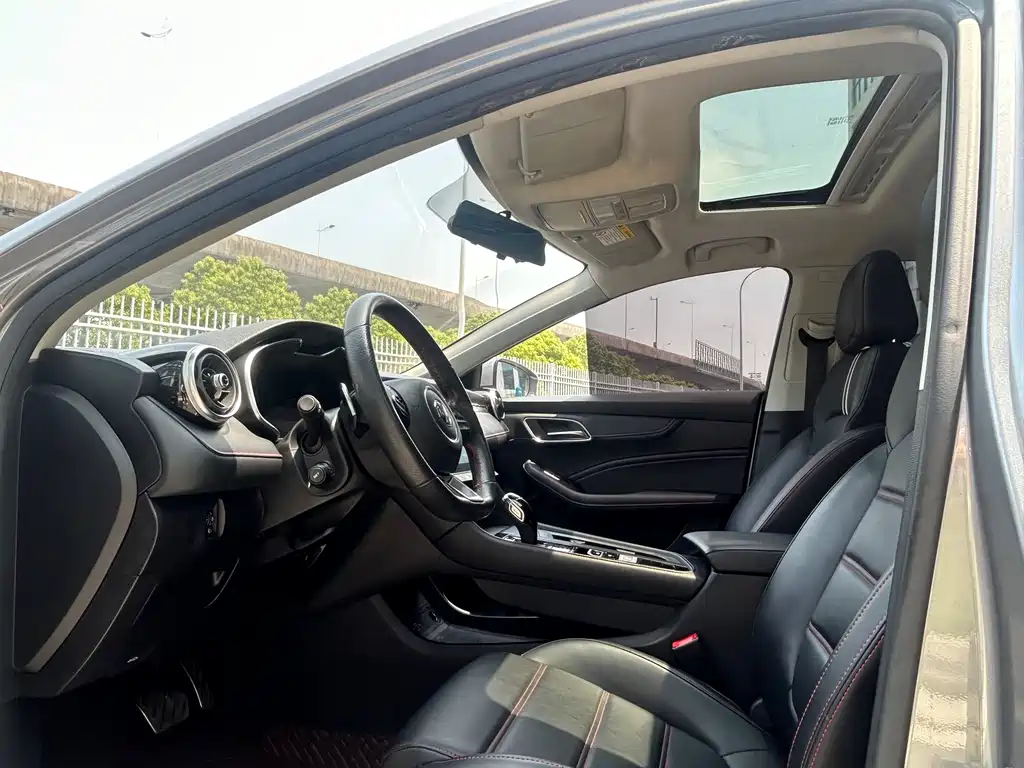 MG6 1.5 T Auto Leading Trend Style