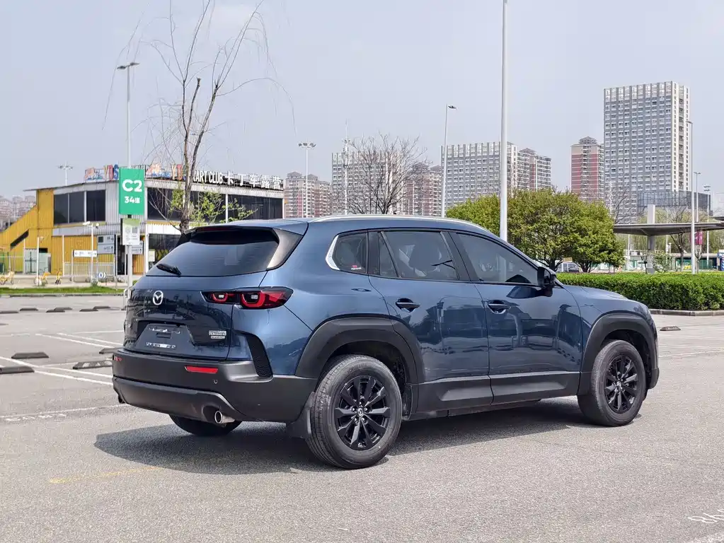 Mazda CX-50 2.0 L