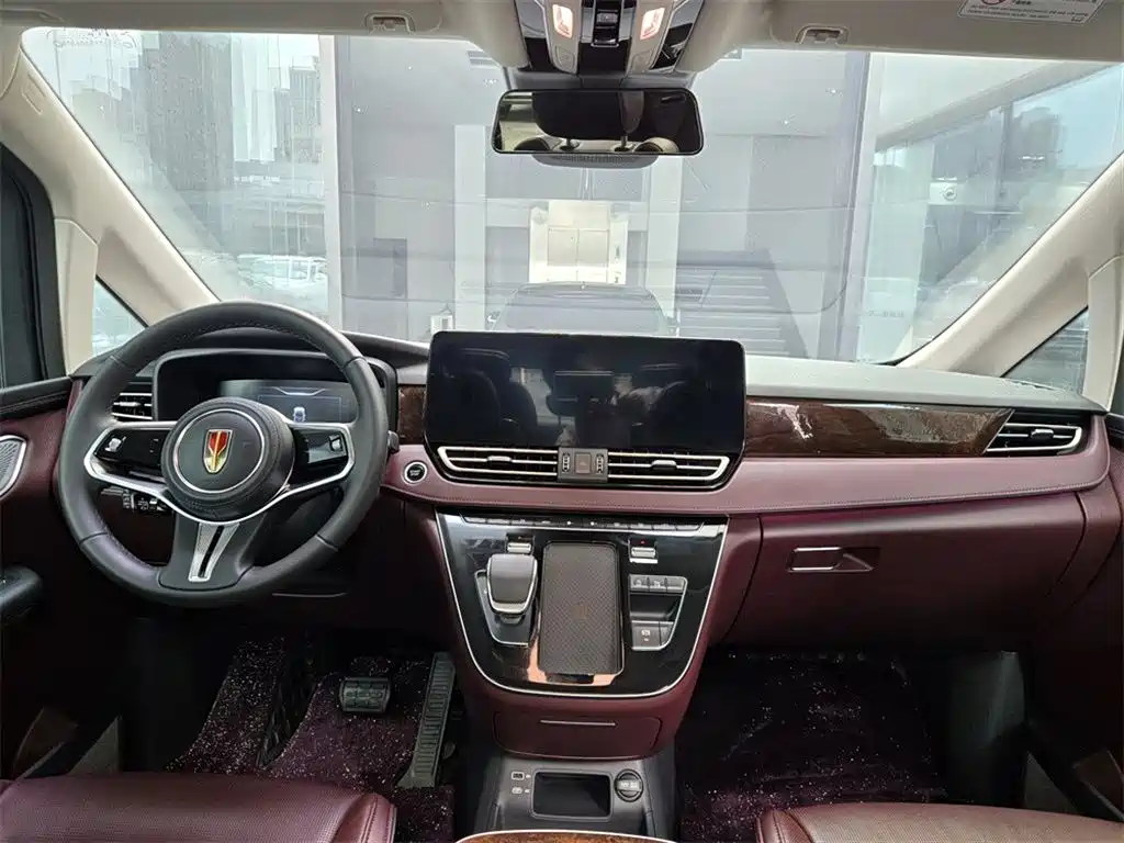 Hongqi HQ9 2.0 T Connected Flagship Enjoyment