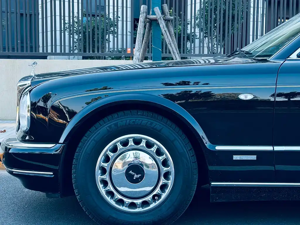 Phantom 6.7 L Standard