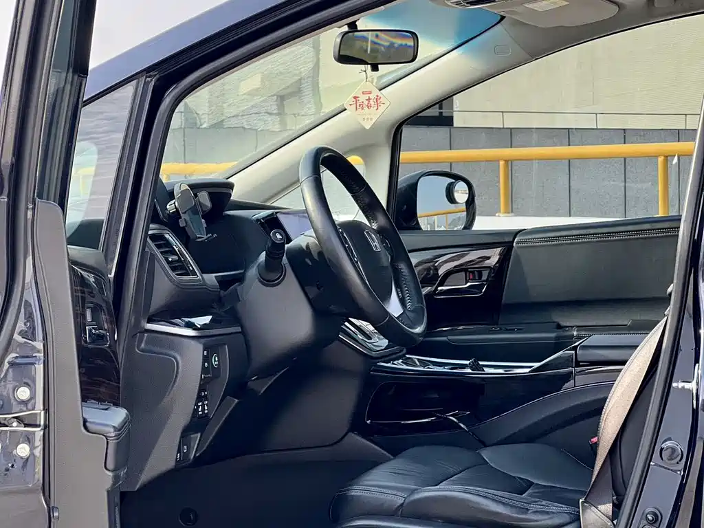 Odyssey 2.4 L Smart Enjoyment