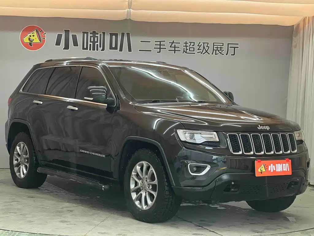 Grand Cherokee (Import) 3.0 L Comfort Enjoyment Navigation