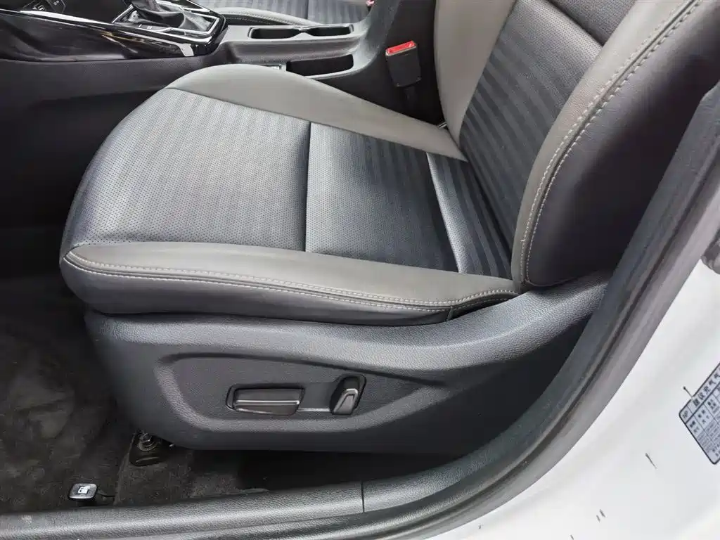 Sportage 2.0 L Auto Smart Enjoyment Luxury