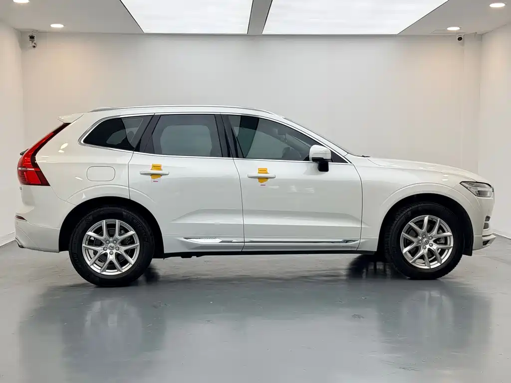 Volvo XC60 T5 4 WD Smart Ease Luxury