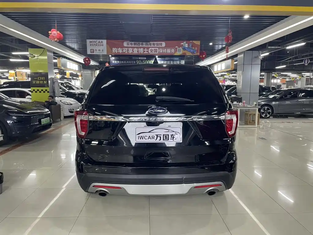 Explorer (Import) 2.3 T Style
