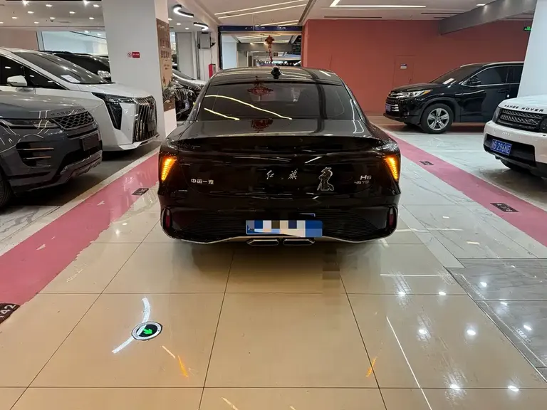 Hongqi H6 2.0 T Premium Comfort