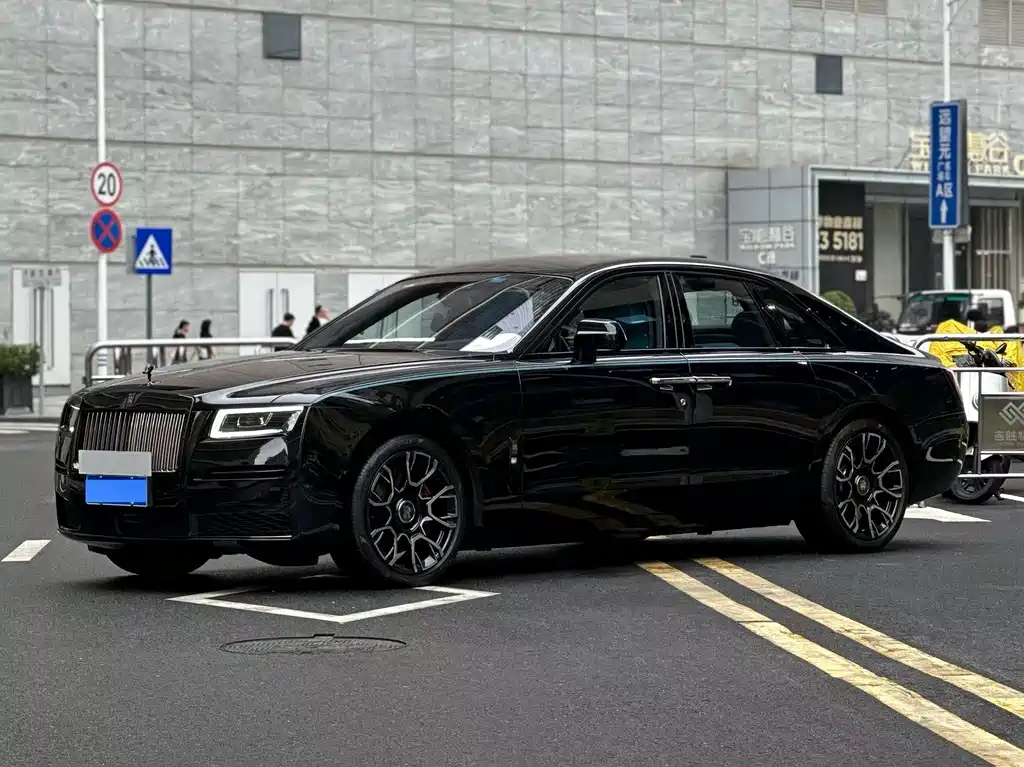 Ghost 6.7 T Black Badge