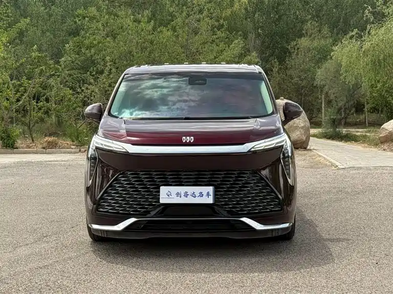 Century 2.0 T 6-seat Heritage