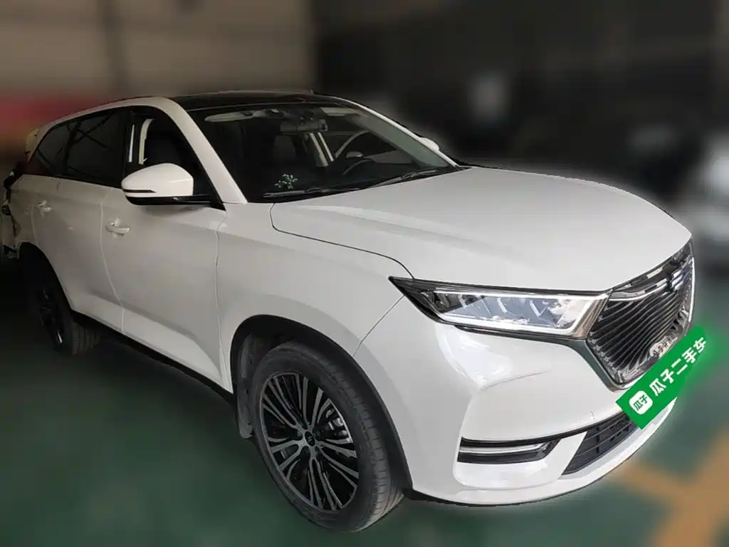 Changan Oshan X7 1.5 T Auto Luxury