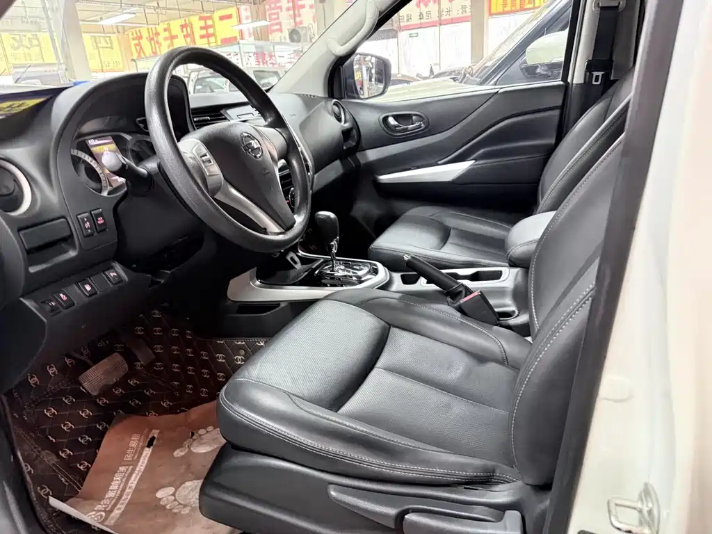 Terra 2.5 L XL Upper 4 WD Auto 4 WD Luxury