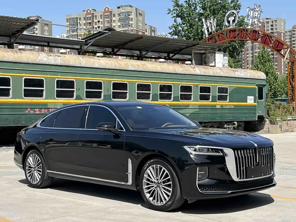 Hongqi H9 2.0 T Connected Flagship Enjoyment