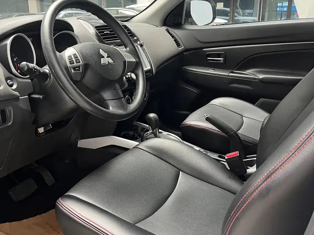 ASX 2.0 L CVT 2 WD Elite