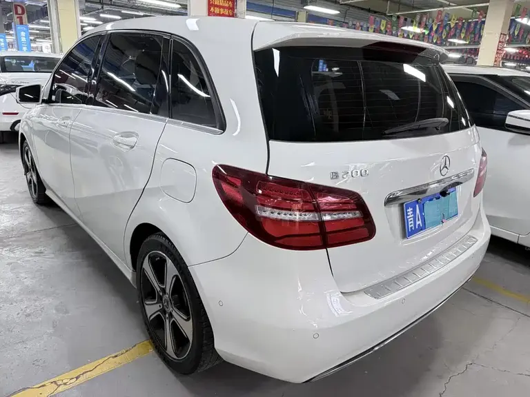 Mercedes-Benz B-Class B 200 Fashion