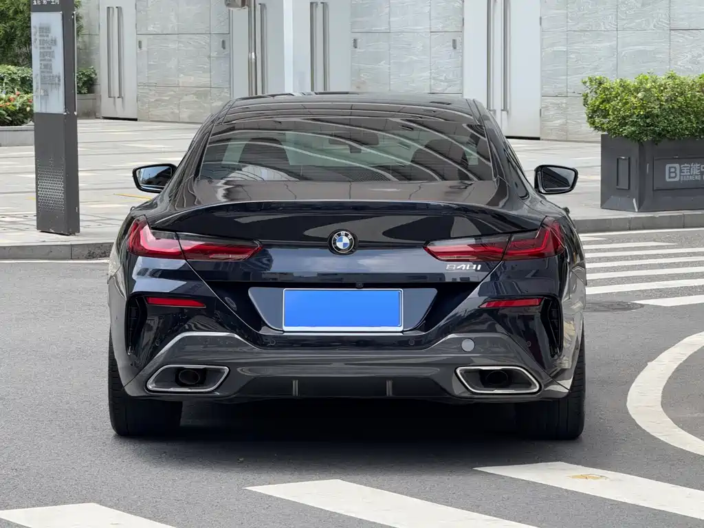 BMW 8 Series 840 i 4-door Coupe M Sport Package