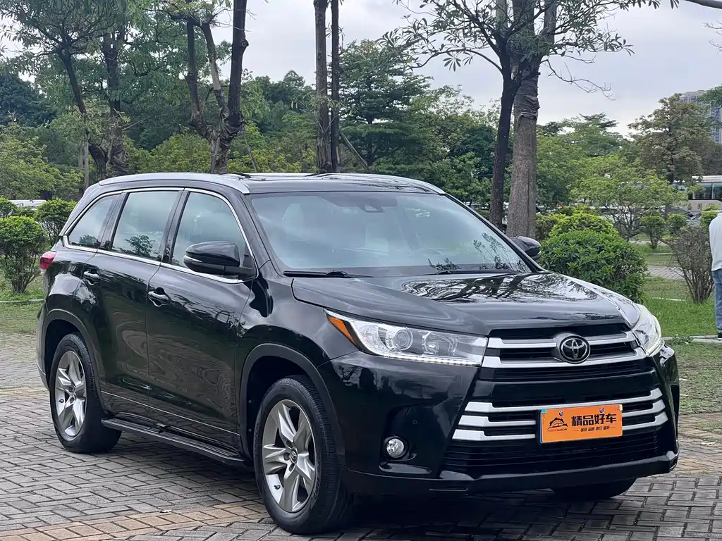 Highlander 2.0 T 4 WD Luxury 7-seat CN-VI