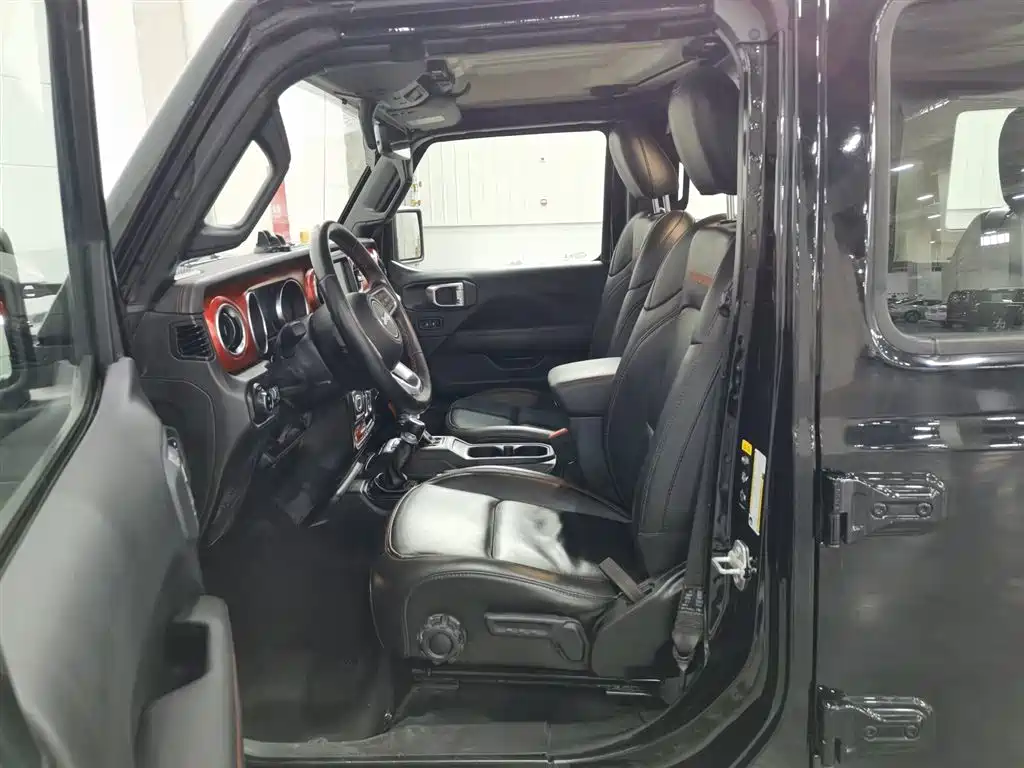 Wrangler 2.0 T Rubicon 4-door