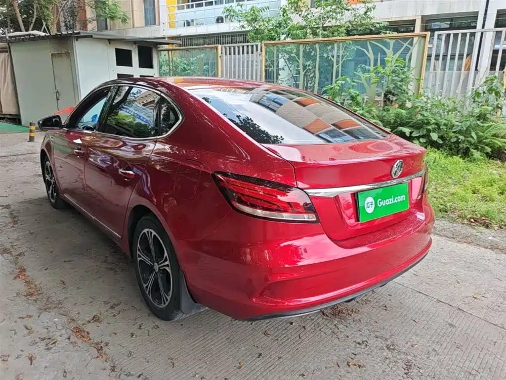 MG6 20 T Auto Luxury Connected CN-V