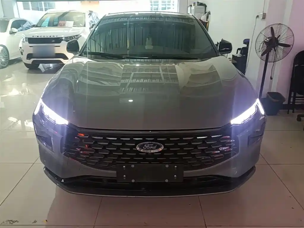Mondeo 2.0 T EcoBoost Supreme