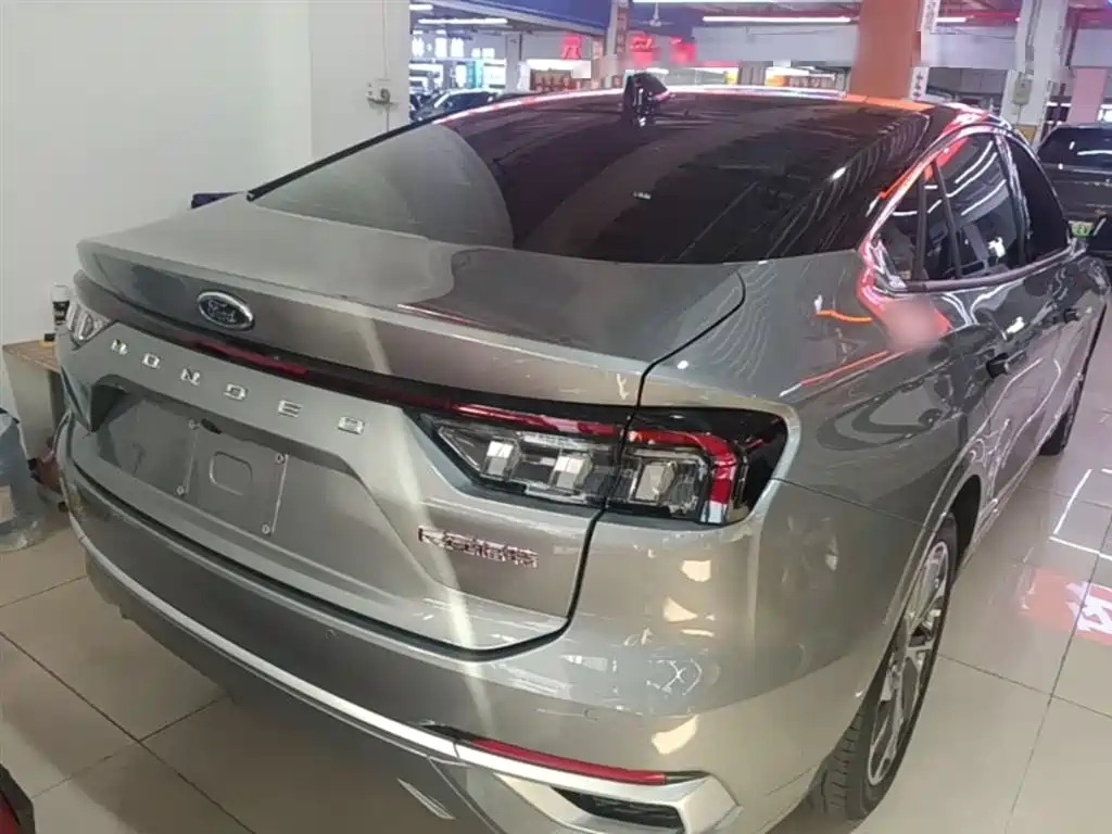 Mondeo 2.0 T EcoBoost Supreme