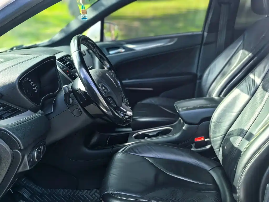Lincoln MKC 2.0 T 2 WD Premium