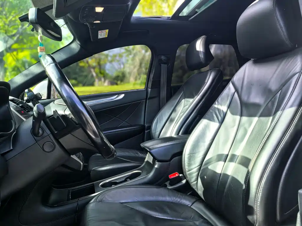 Lincoln MKC 2.0 T 2 WD Premium