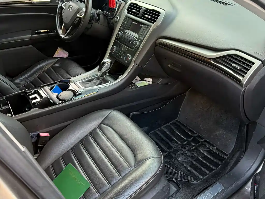 Mondeo 2.0 L GTDi200 Fashion