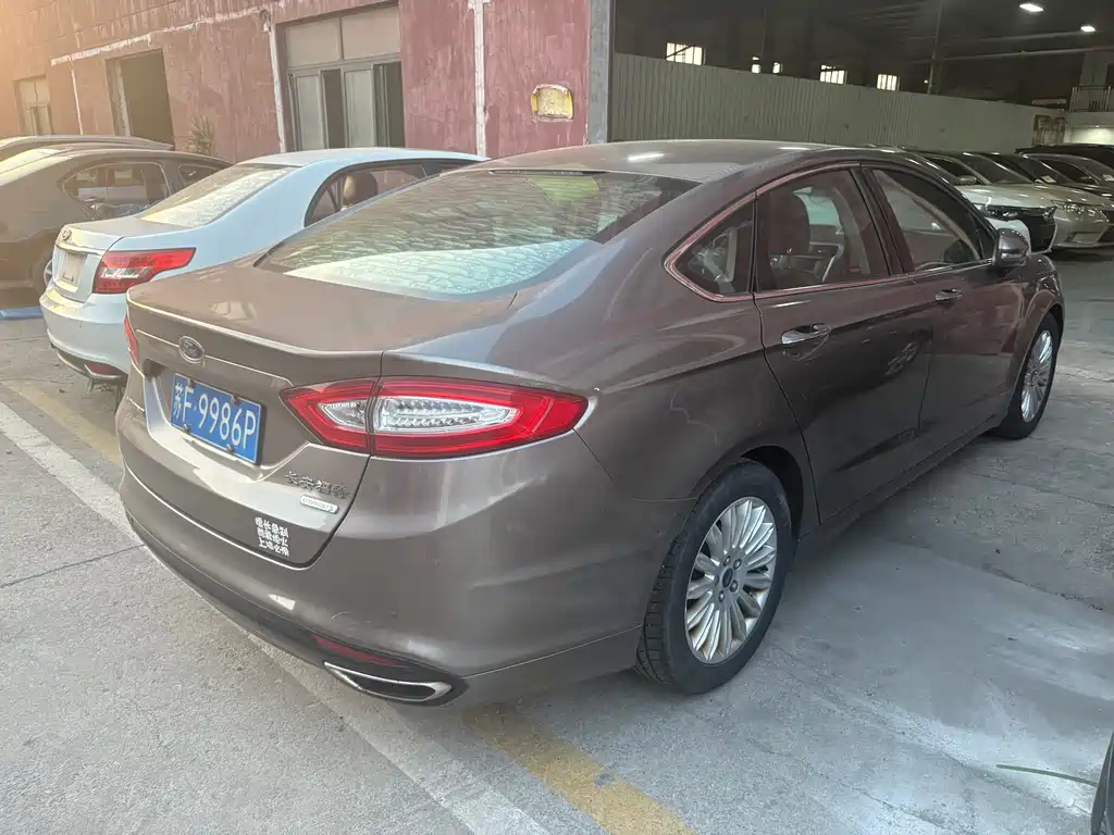 Mondeo 2.0 L GTDi200 Fashion