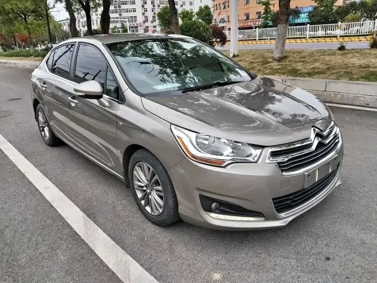 Citroën Citroen C4 L 1.8 L Smart Drive Auto Power Enjoyment