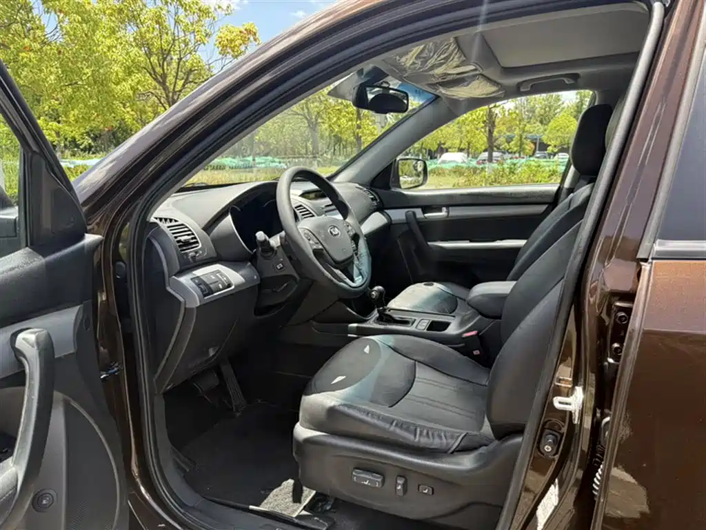 Sorento 2.2 T 7-seat Diesel Luxury