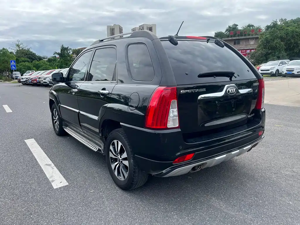 Sportage 2.0 L Auto 2 WD GLS