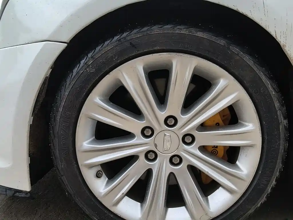 Cadillac ATS-L 28 T Fashion