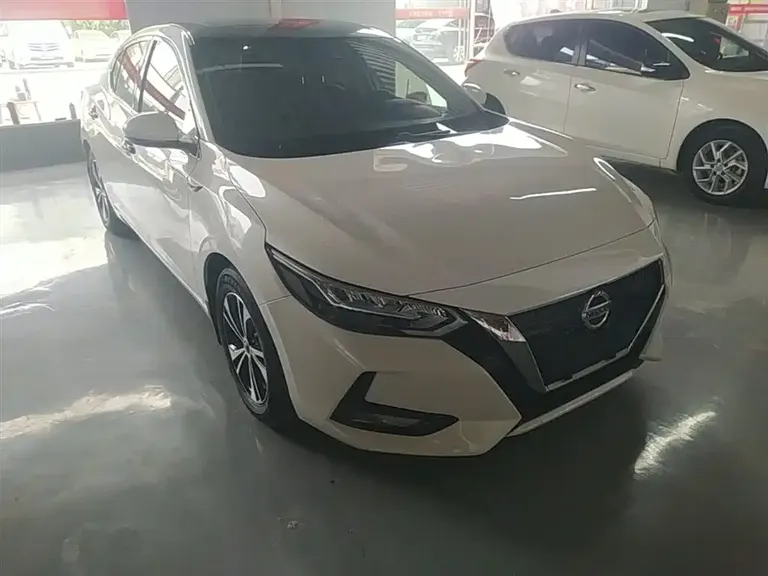 Nissan Sylphy 1.6 L XL CVT Joy