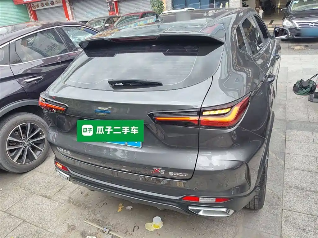 Changan Oshan X5 1.5 T DCT Distinguished