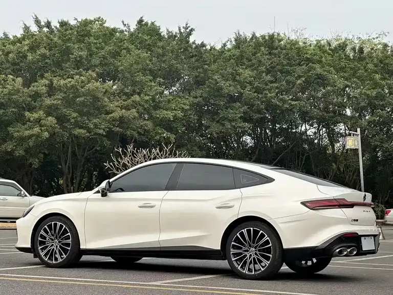 MG7 1.5 T DCT Supreme Beauty Grace
