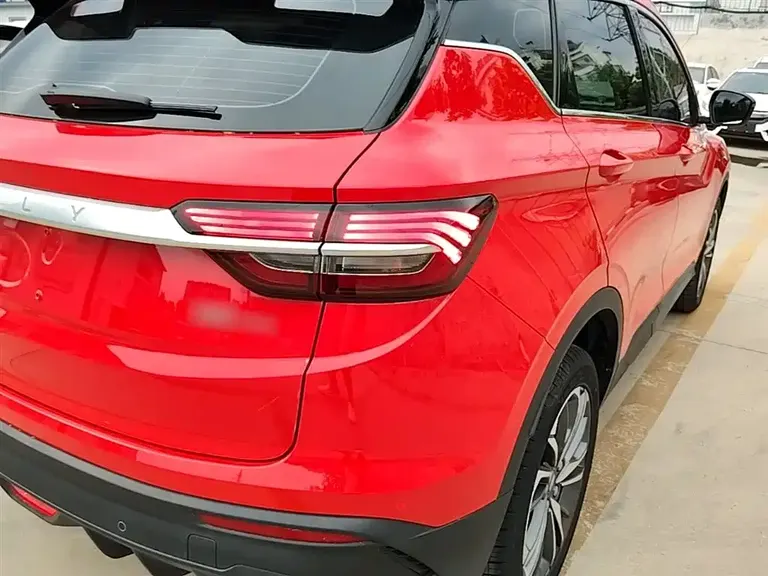 Geely Binyue PRO 260 T DCT Knight