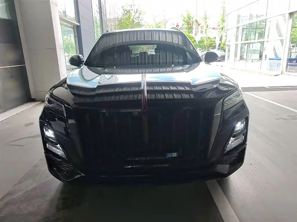 Hongqi HS5 2.0 T 2 WD Shadow