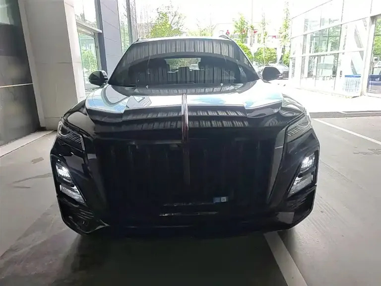 Hongqi HS5 2.0 T 2 WD Shadow