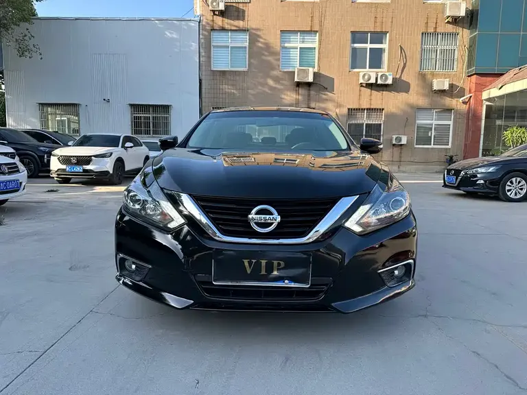 Nissan Teana Facelift 2.0 L XL Comfort