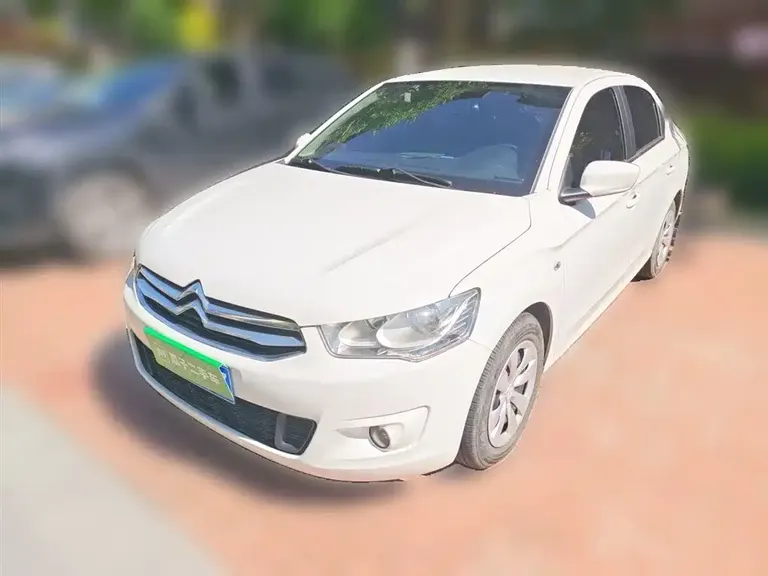 Citroën Elysee Quality Style 1.6 L Auto Fashion