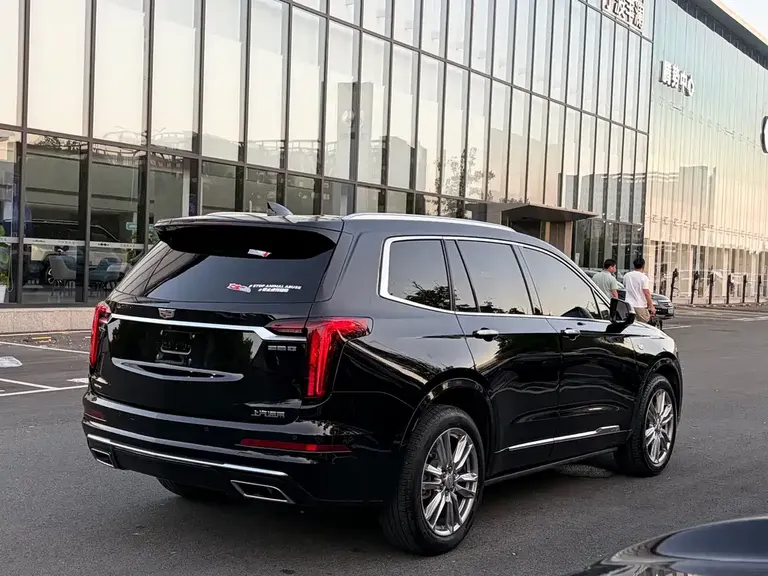 Cadillac XT6 2.0 T 6-seat 4 WD Luxury