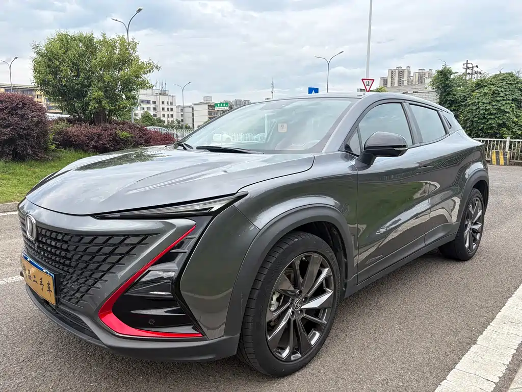 Changan UNI-T 1.5 T Distinguished